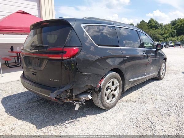 2022 CHRYSLER PACIFICA LIMITED — I4