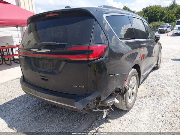 2022 CHRYSLER PACIFICA LIMITED — I6