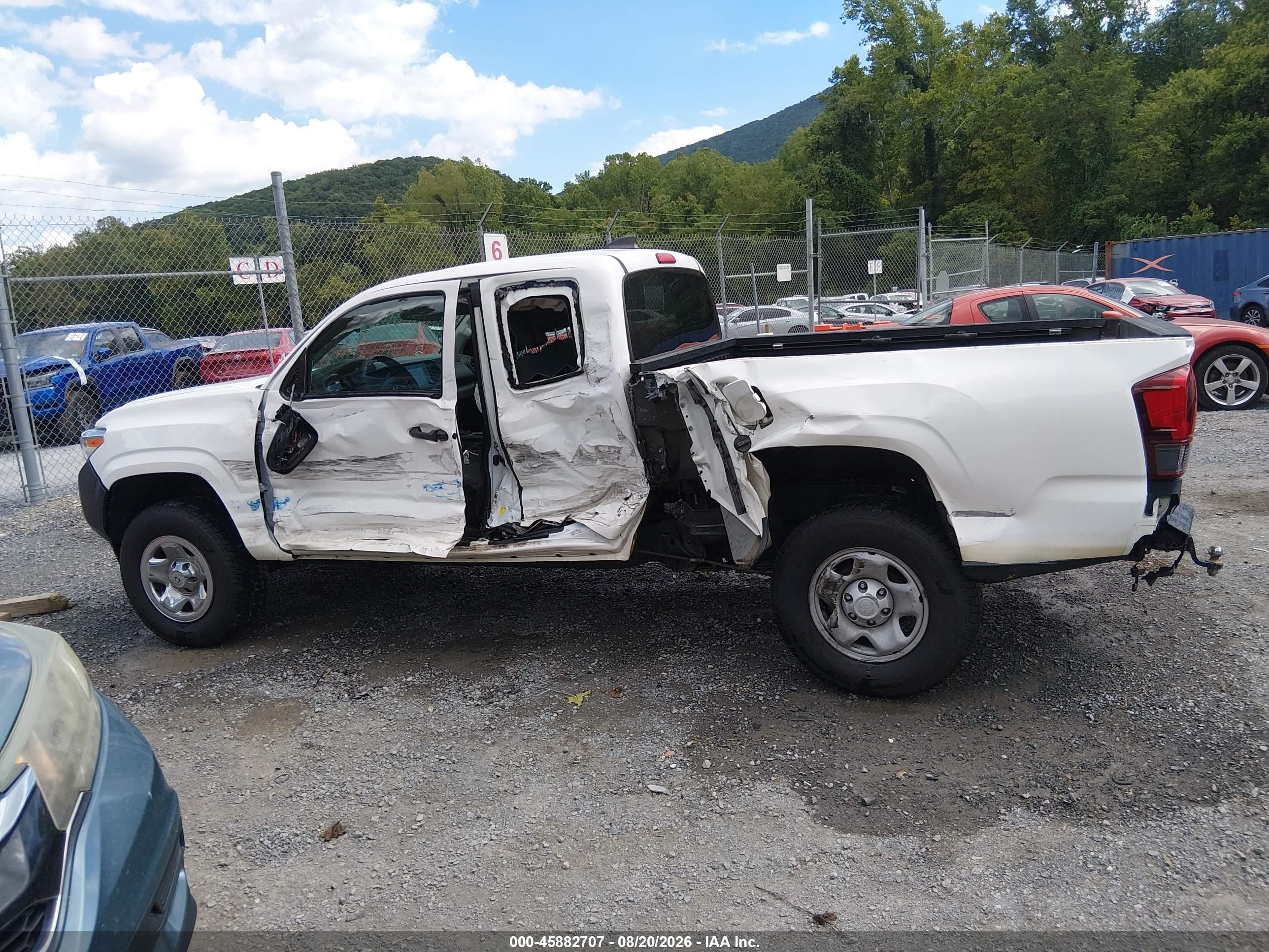2021 TOYOTA TACOMA SR