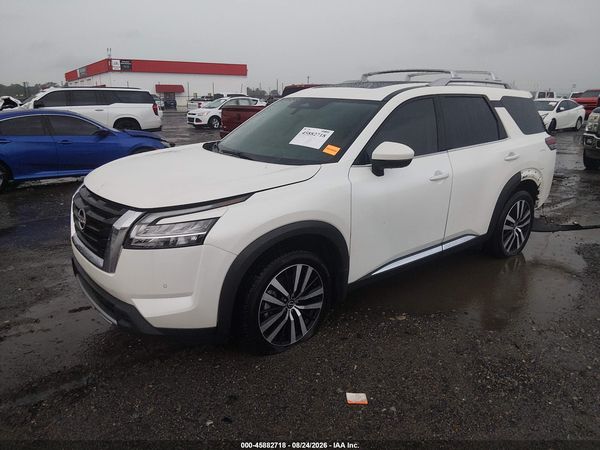 2024 NISSAN PATHFINDER — I2