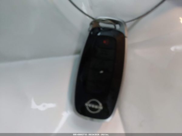 2024 NISSAN PATHFINDER PLATINUM FWD — I11