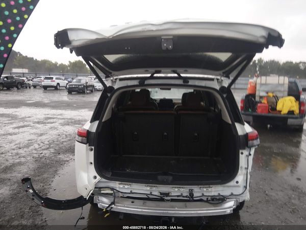 2024 NISSAN PATHFINDER PLATINUM FWD — I152