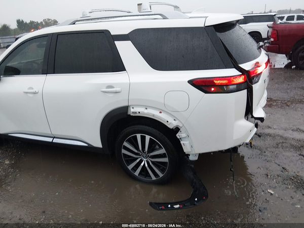 2024 NISSAN PATHFINDER PLATINUM FWD — I154
