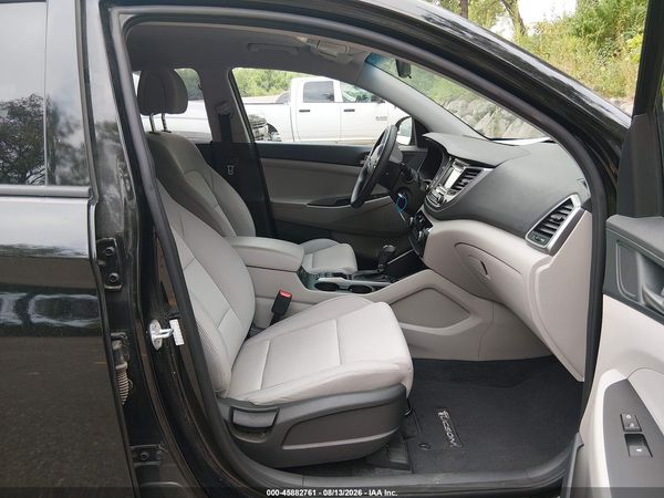 2018 HYUNDAI TUCSON SE — I5