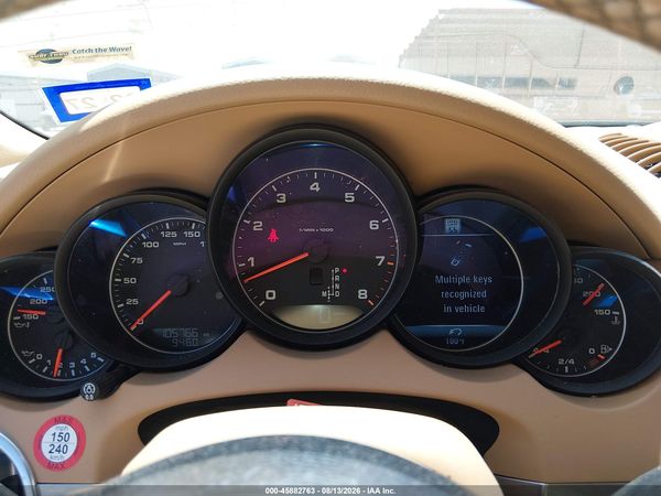2016 PORSCHE CAYENNE