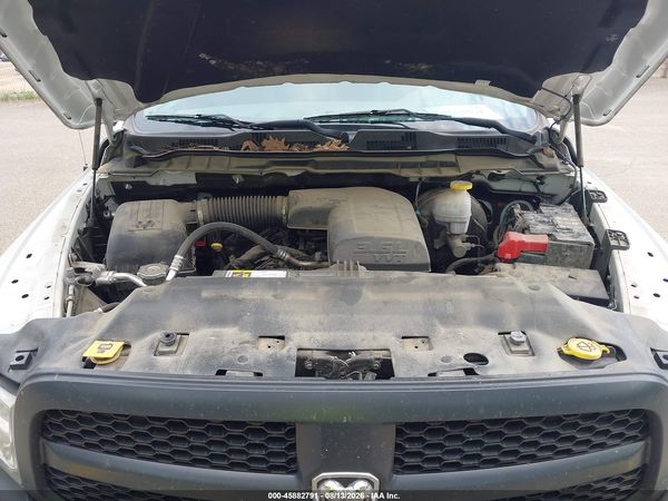 2018 RAM 1500 TRADESMAN  4X4 5'7 BOX — I10