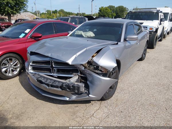 2014 DODGE CHARGER SE