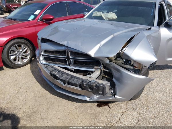 2014 DODGE CHARGER SE