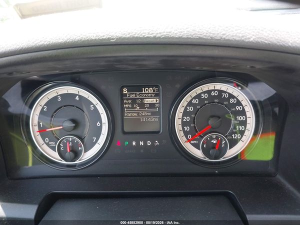 2017 RAM 1500 TRADESMAN  4X4 8' BOX
