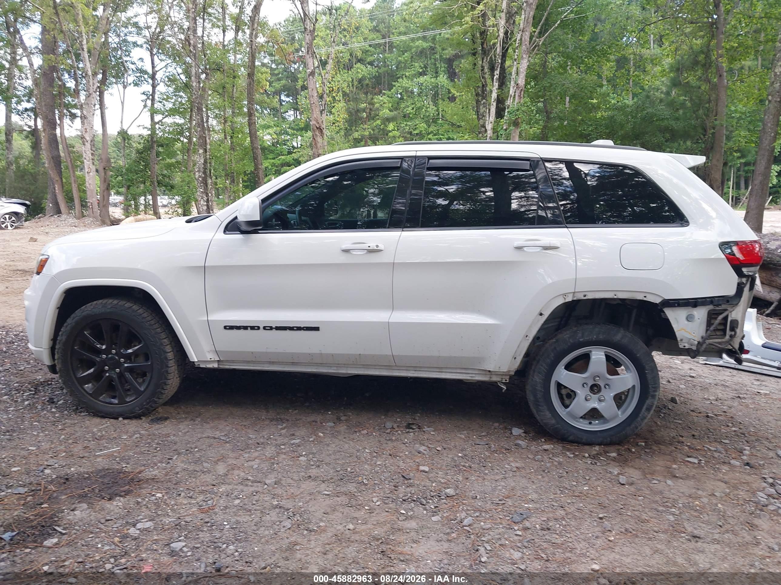 2017 JEEP GRAND CHEROKEE ALTITUDE