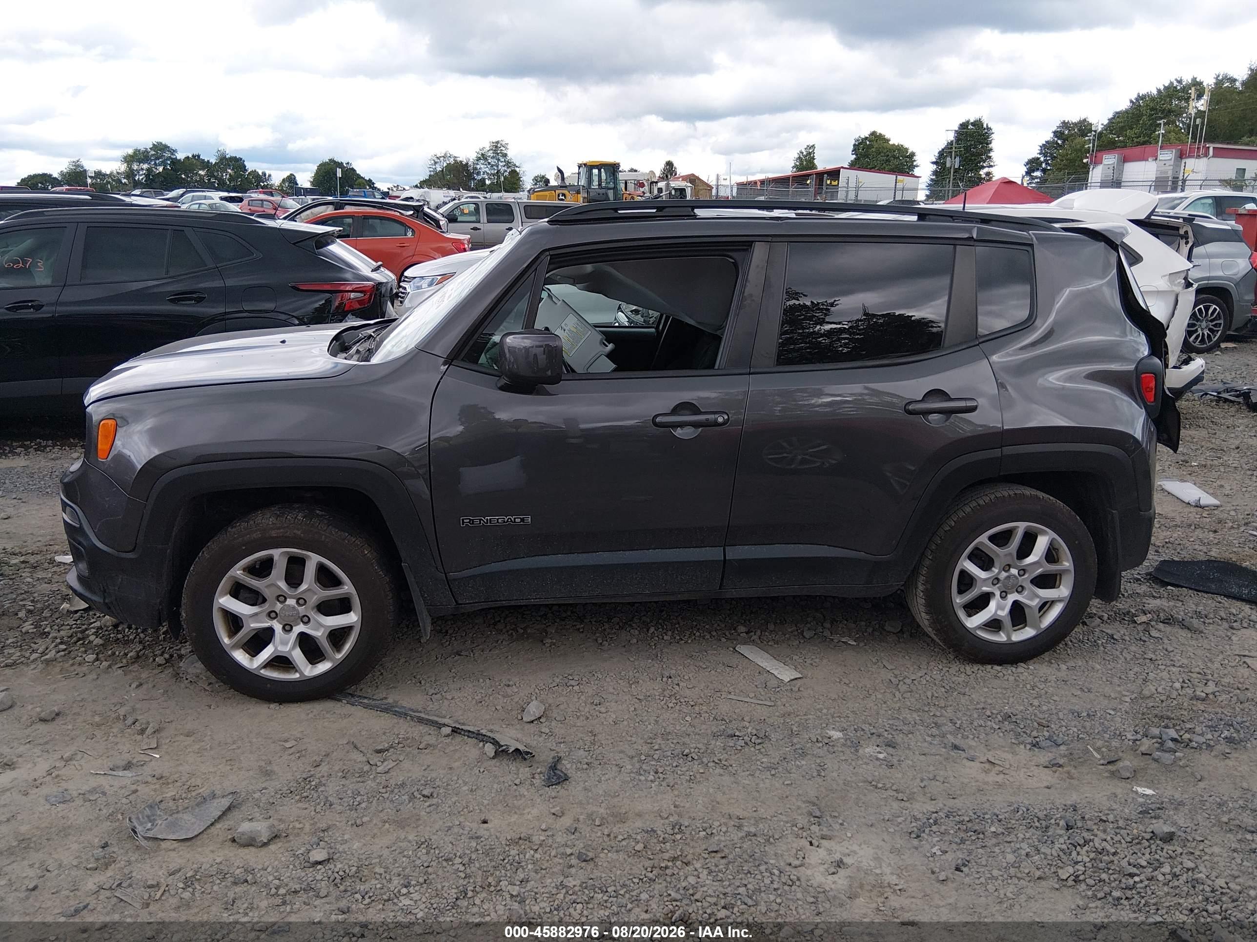 2017 JEEP RENEGADE LATITUDE