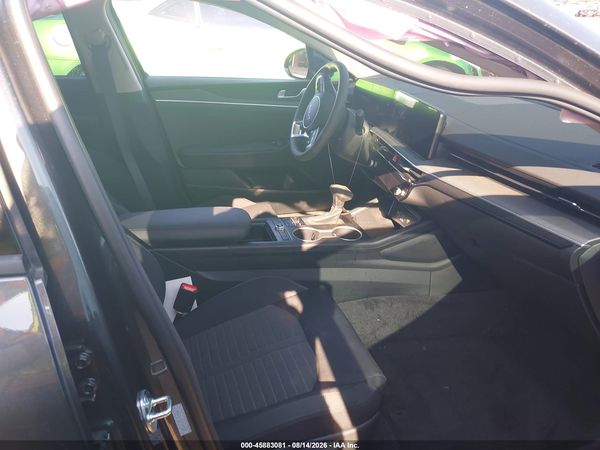 2026 KIA K5 LXS FWD