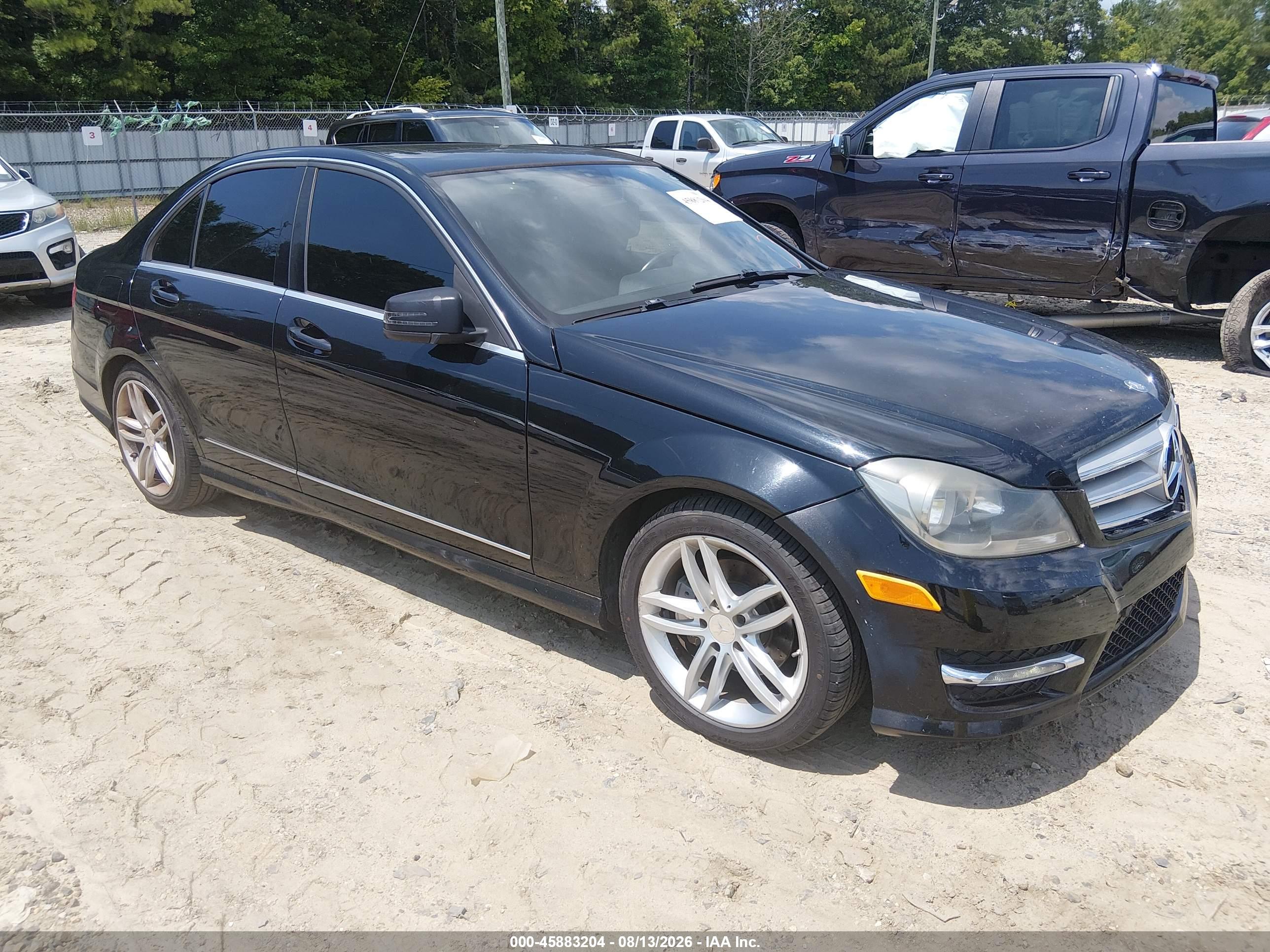 2013 MERCEDES-BENZ C 250 SPORT