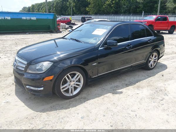2013 MERCEDES-BENZ C 250 SPORT