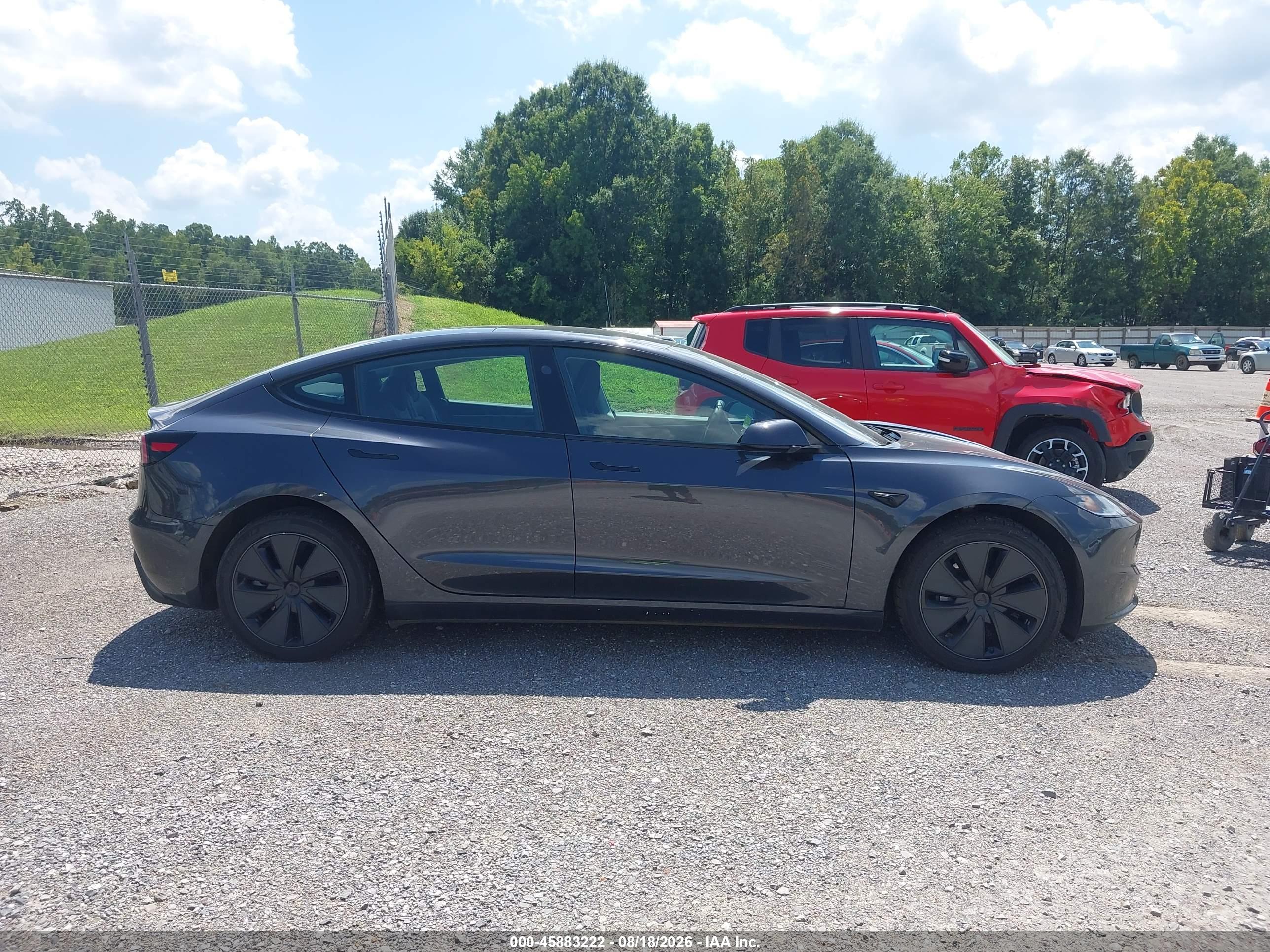 2026 TESLA MODEL 3