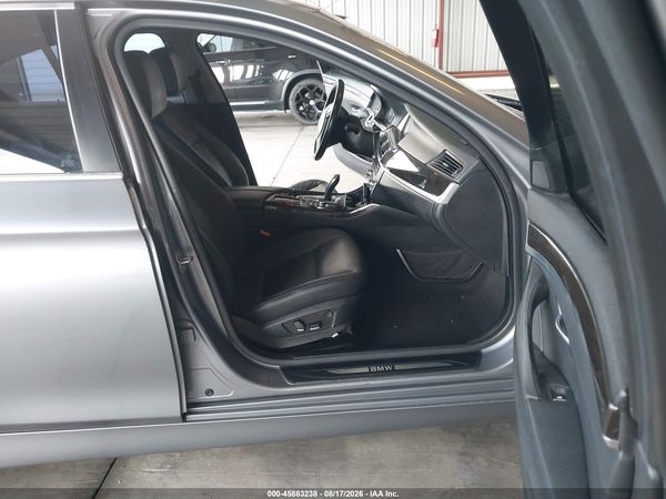 2013 BMW 528I