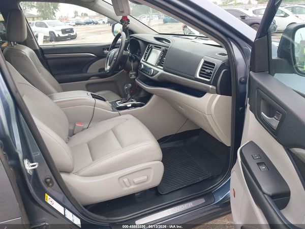 2018 TOYOTA HIGHLANDER LIMITED