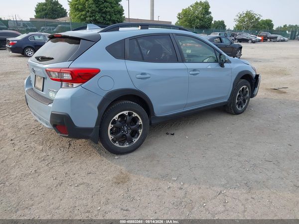 2022 SUBARU CROSSTREK — I4
