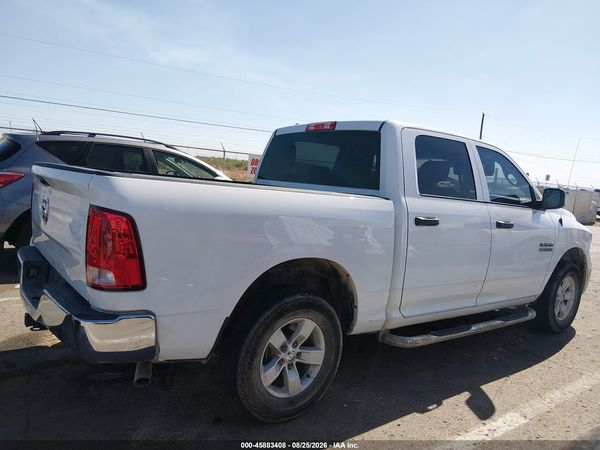 2017 RAM 1500 TRADESMAN  4X2 5'7 BOX