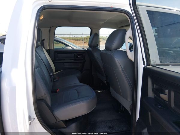 2017 RAM 1500 TRADESMAN  4X2 5'7 BOX