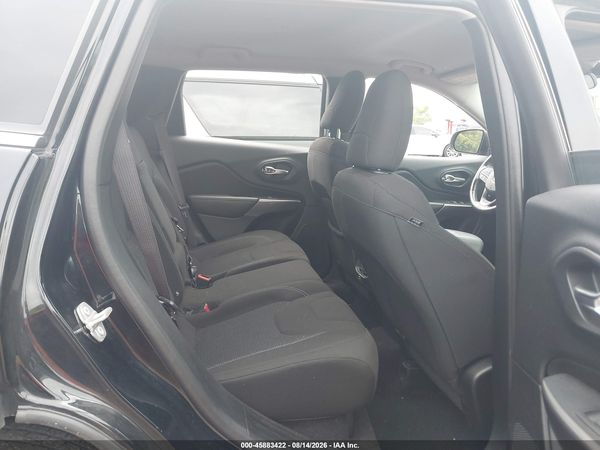 2019 JEEP CHEROKEE LATITUDE 4X4