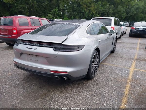 2018 PORSCHE PANAMERA 4S