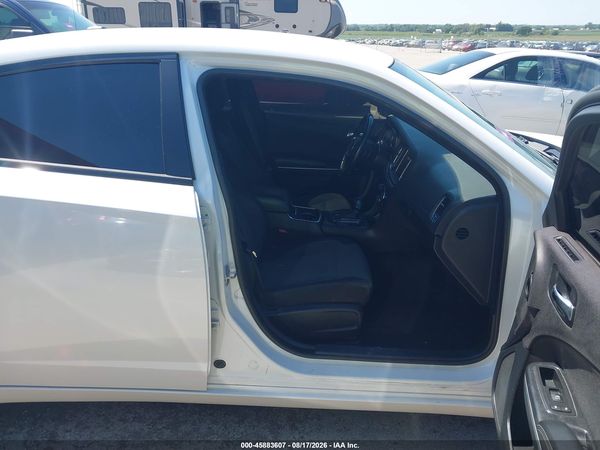 2015 DODGE CHARGER SE