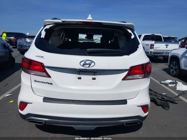 2017 HYUNDAI SANTA FE SE