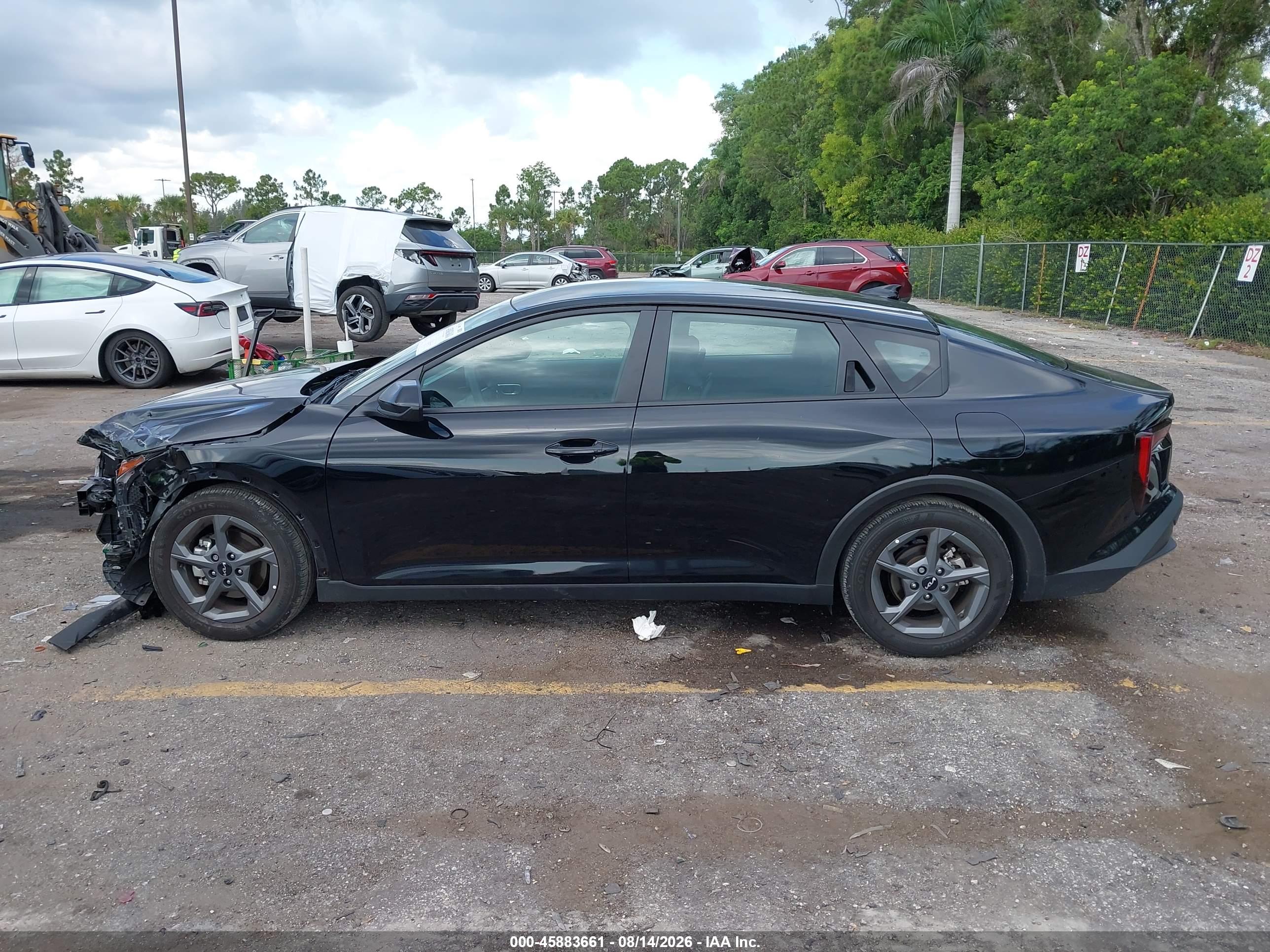 2025 KIA K4 LXS