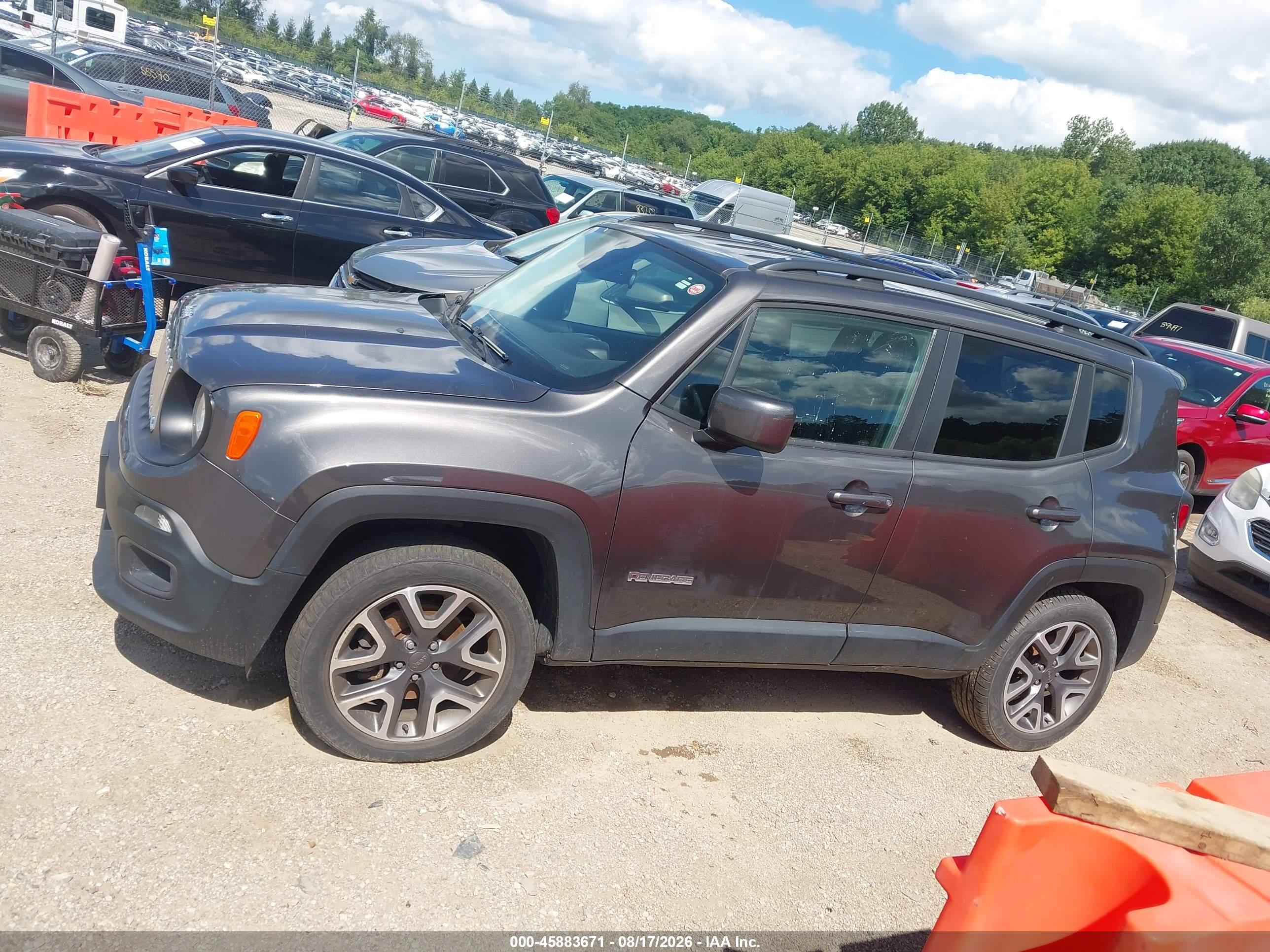 2017 JEEP RENEGADE LATITUDE