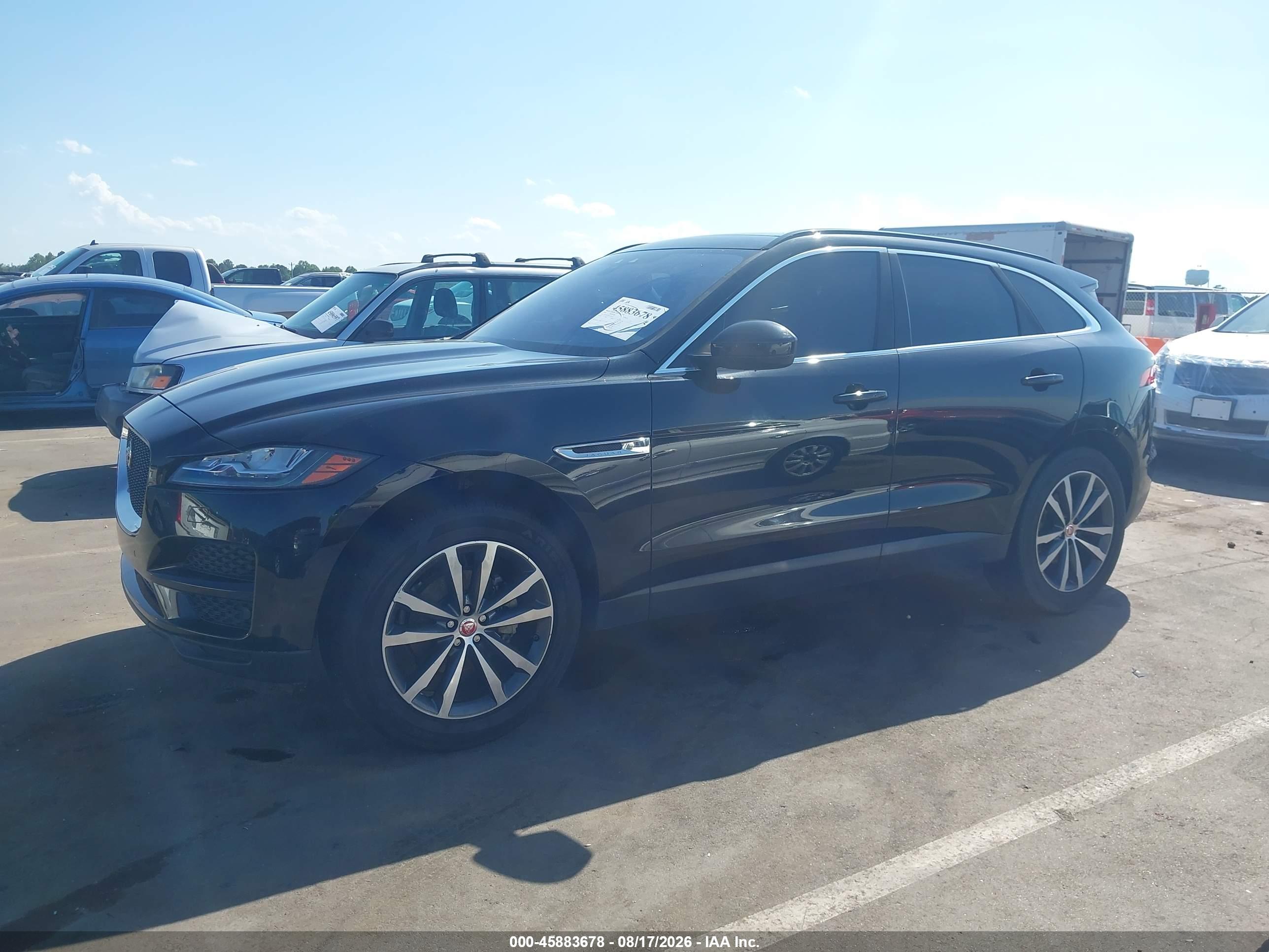 2018 JAGUAR F-PACE 25T PRESTIGE