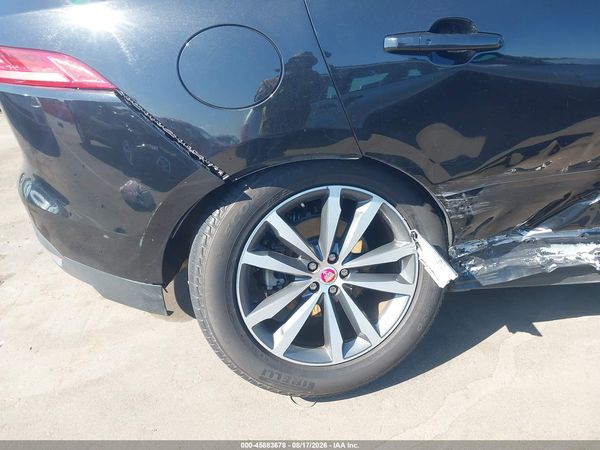 2018 JAGUAR F-PACE 25T PRESTIGE