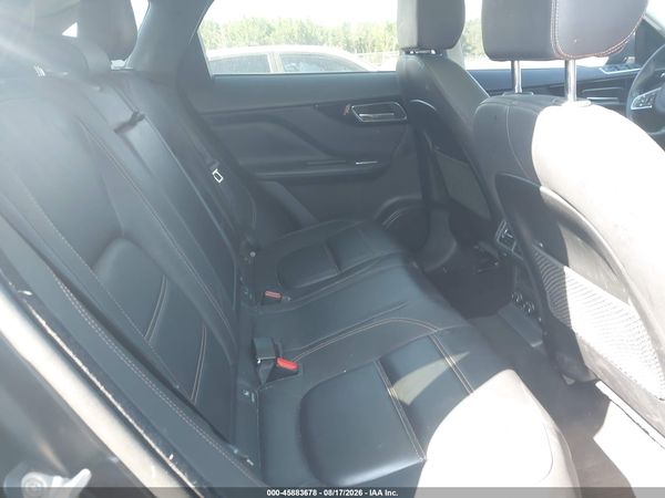 2018 JAGUAR F-PACE 25T PRESTIGE
