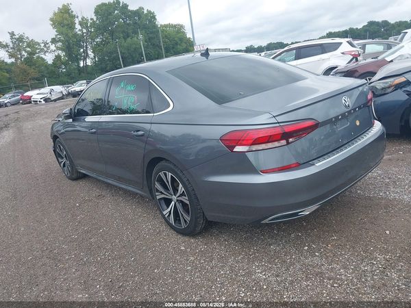 2021 VOLKSWAGEN PASSAT 2.0T SE — I3