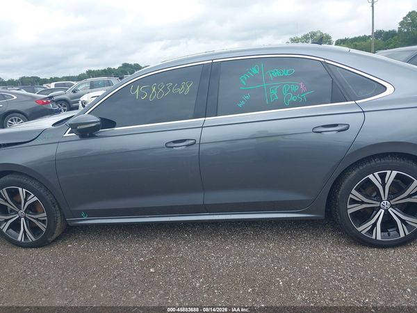2021 VOLKSWAGEN PASSAT 2.0T SE — I117