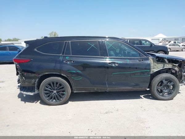 2023 TOYOTA HIGHLANDER XSE