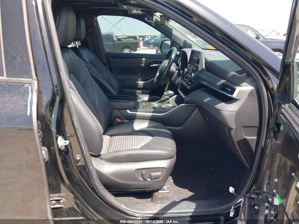2023 TOYOTA HIGHLANDER XSE