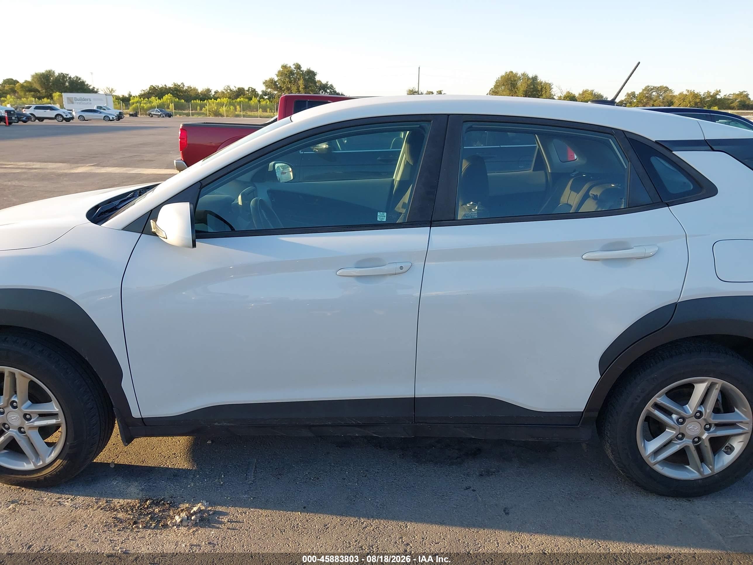 2019 HYUNDAI KONA SE