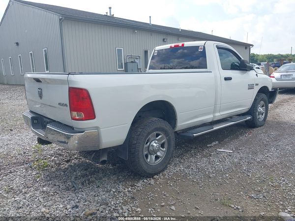 2017 RAM 2500 TRADESMAN  4X4 8' BOX