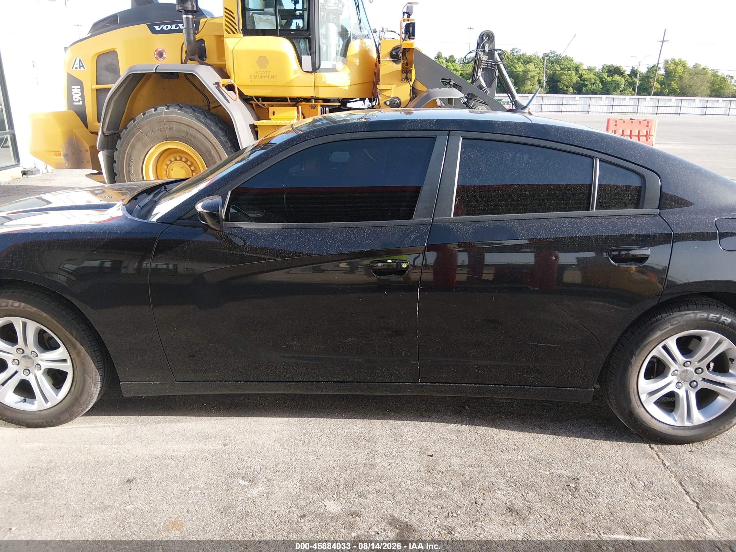 2016 DODGE CHARGER SE