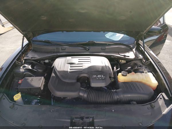 2016 DODGE CHARGER SE