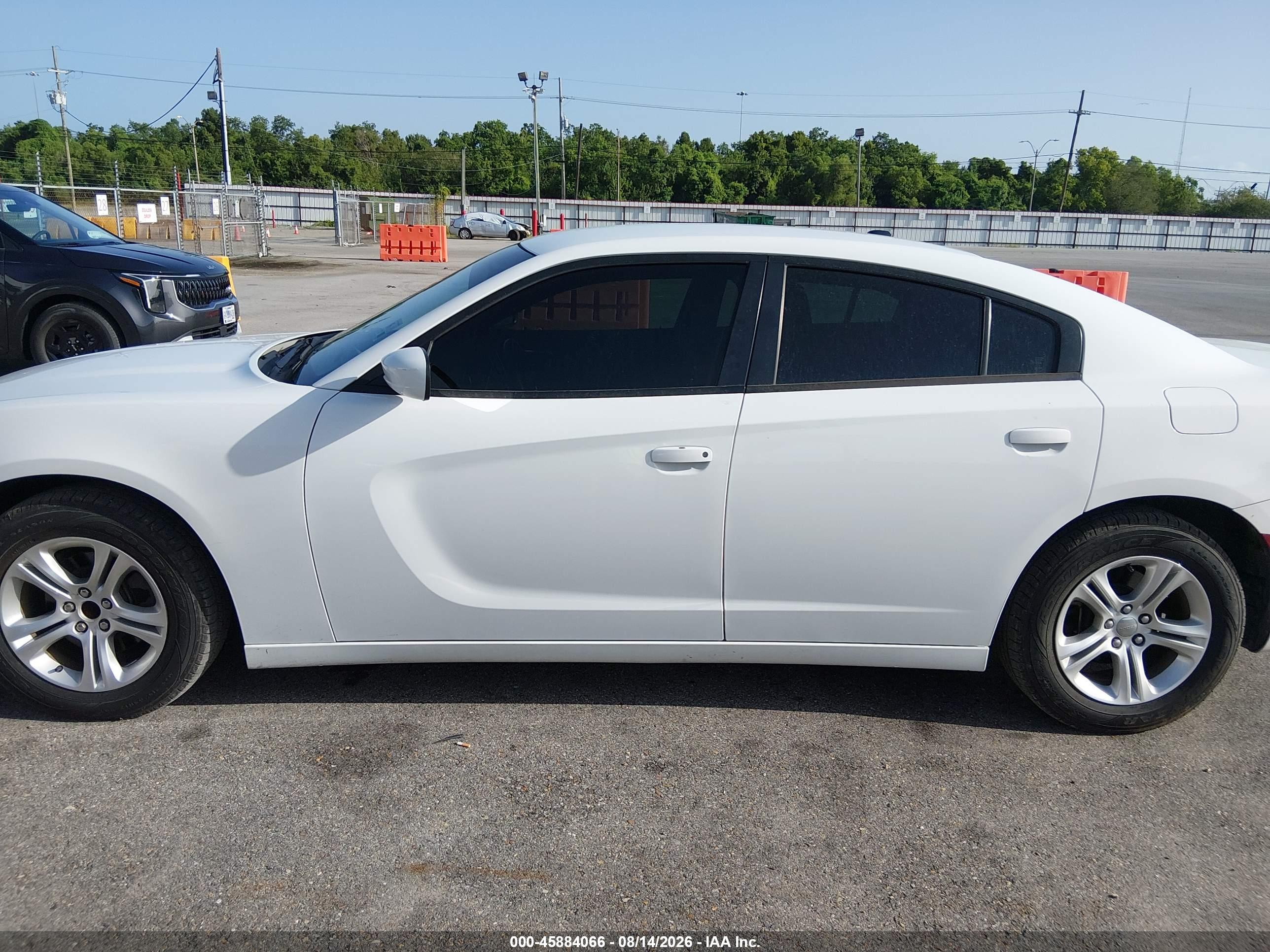 2019 DODGE CHARGER SXT RWD