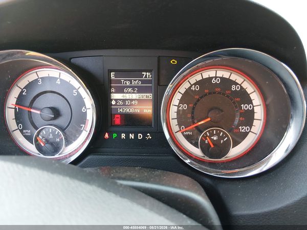 2017 DODGE GRAND CARAVAN GT — I7