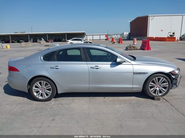 2017 JAGUAR XF 35T PREMIUM