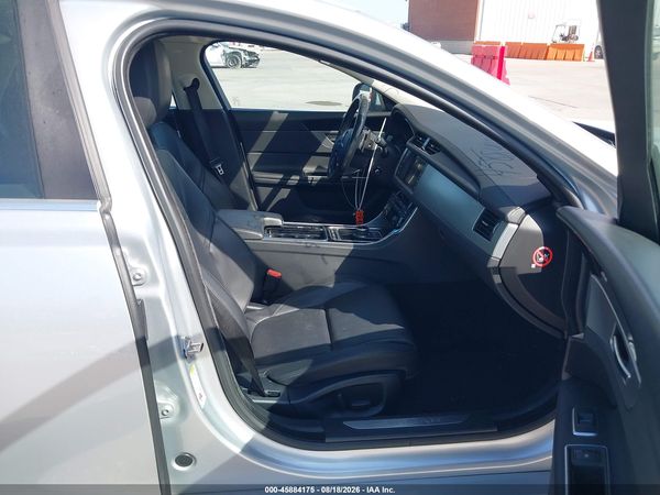2017 JAGUAR XF 35T PREMIUM