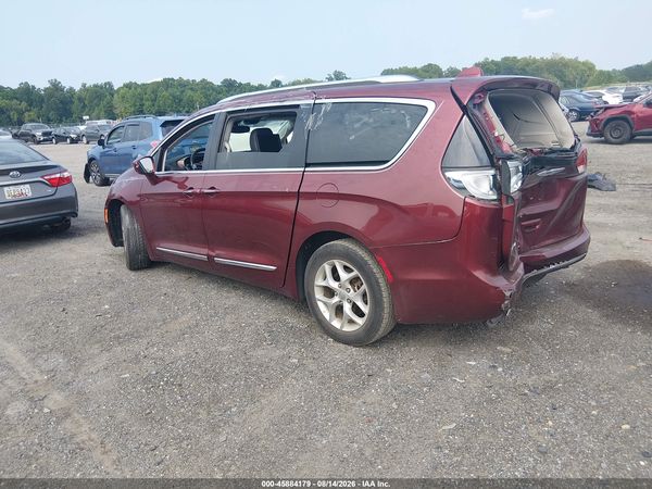 2017 CHRYSLER PACIFICA TOURING-L PLUS — I3