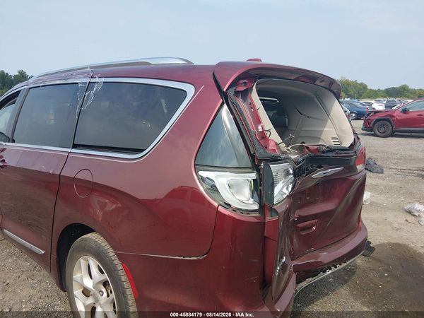 2017 CHRYSLER PACIFICA TOURING-L PLUS — I6