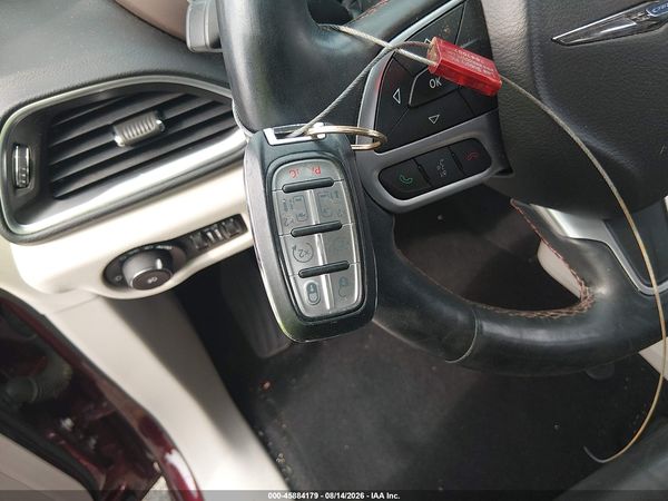 2017 CHRYSLER PACIFICA TOURING-L PLUS — I11