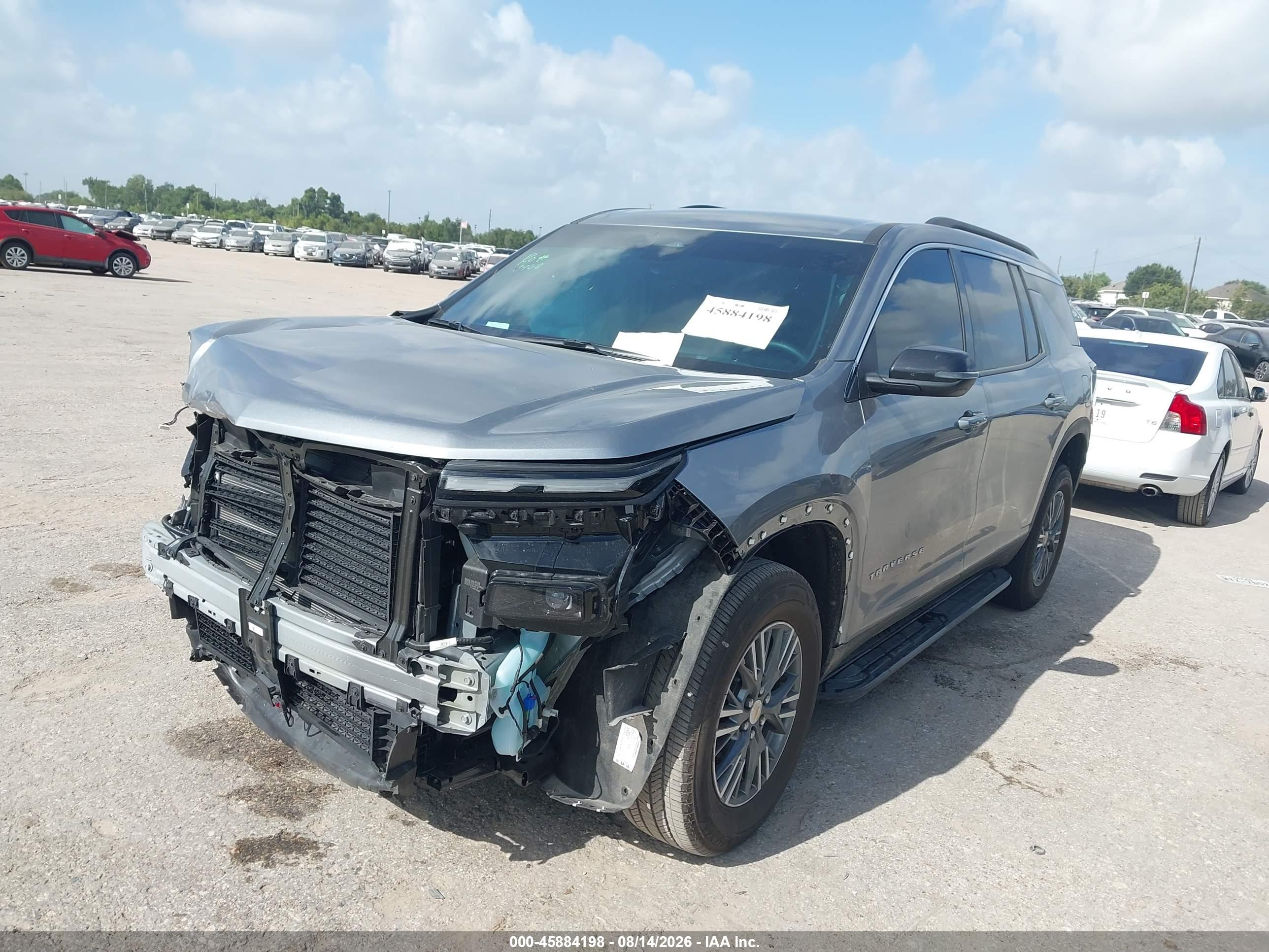 2025 CHEVROLET TRAVERSE FWD LT — I2