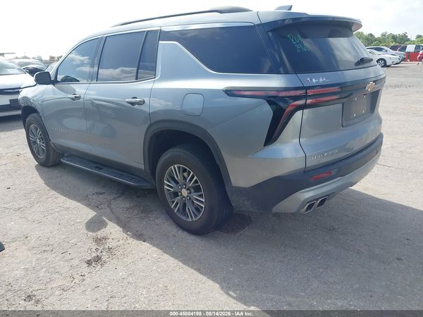 2025 CHEVROLET TRAVERSE FWD LT — I3